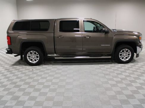 Used 2015 GMC Sierra 1500 SLE w/ SLE Value Package AWD/4WD image 12