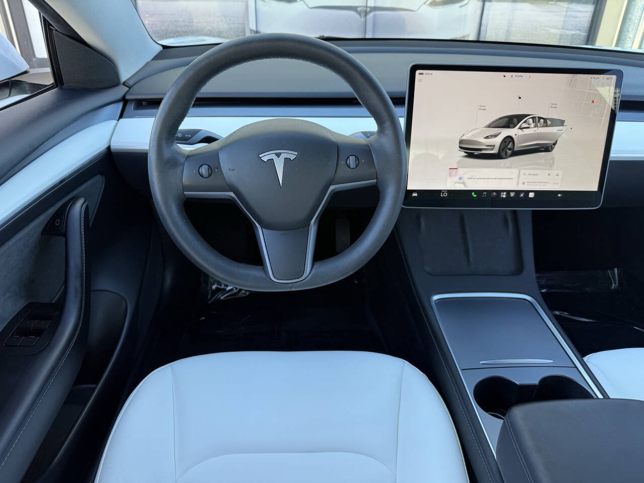 Used 2023 Tesla Model 3 Standard Range RWD image 23