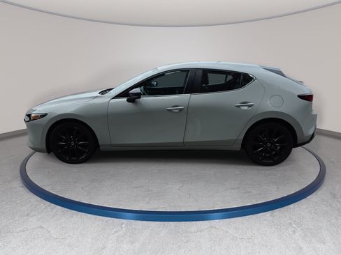 Used 2024 MAZDA MAZDA3 s FWD image 3