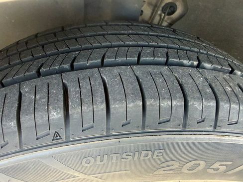 Used 2021 Volkswagen Jetta S image 28