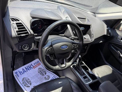 Used 2018 Ford Escape SEL AWD/4WD image 11