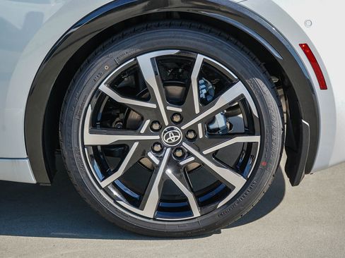 New 2026 Toyota Prius Plug-In Hybrid image 6