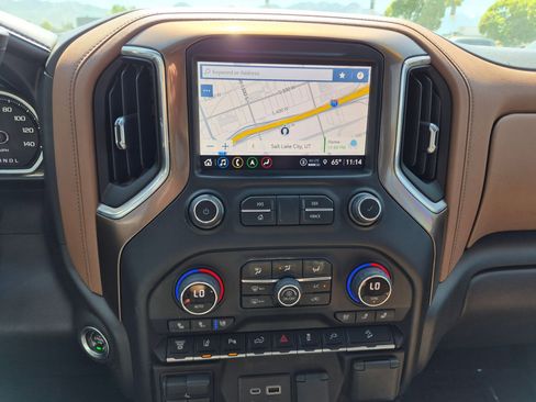 Used 2022 Chevrolet Silverado 3500 High Country w/ Safety Package II AWD/4WD image 23