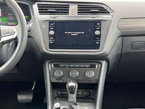 Used 2024 Volkswagen Tiguan Wolfsburg Edition FWD image 28