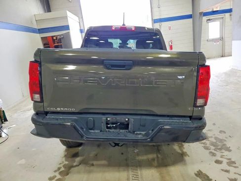 Used 2024 Chevrolet Colorado W/T image 6
