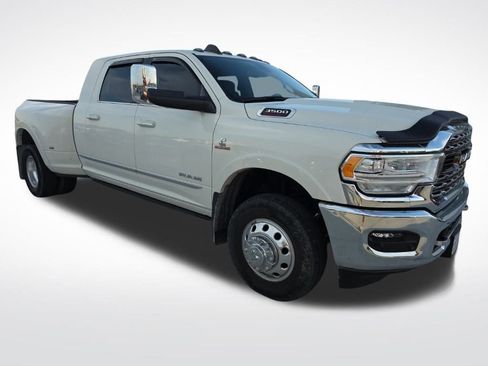 Used 2021 RAM 3500 Limited image 41
