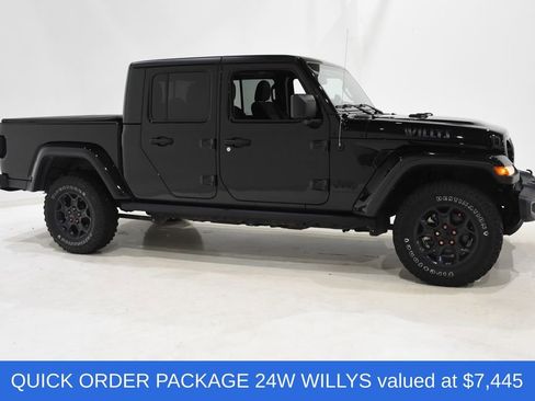 Used 2023 Jeep Gladiator Willys image 3
