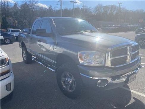Used 2007 Dodge Ram 2500 Truck SLT image 12