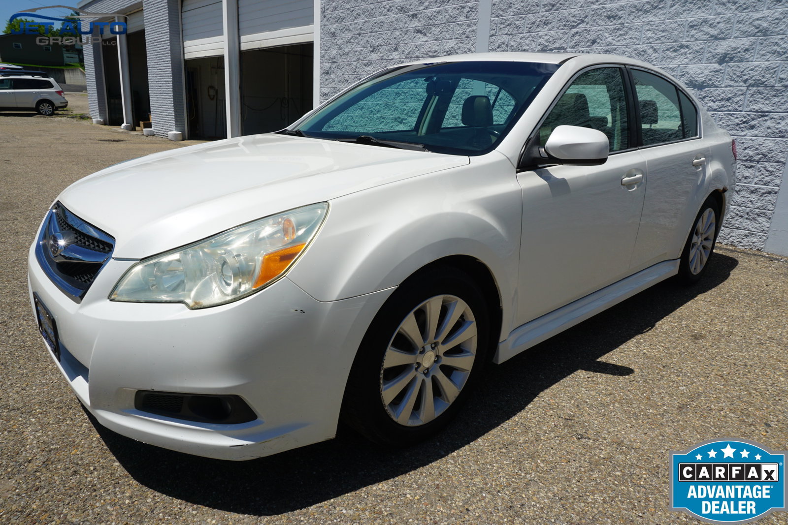 Used 2011 Subaru Legacy 2.5i Limited w/ Appearance Package 1H AWD/4WD image 3