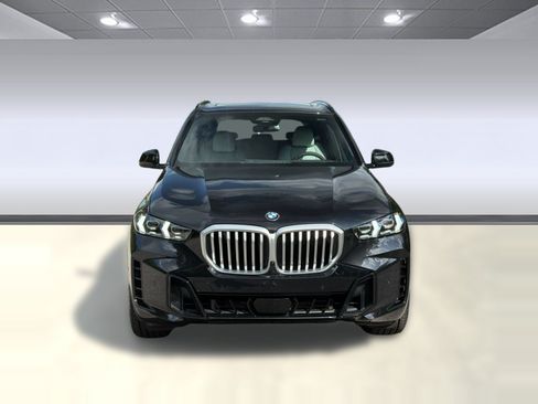 New 2026 BMW X5 xDrive40i w/ M Sport Package AWD/4WD image 6