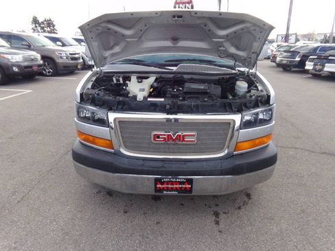 Used 2010 GMC Savana 1500 w/ Preferred Equipment Group RWD image 47