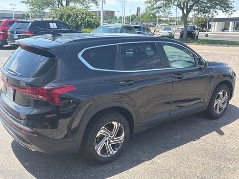 Used 2023 Hyundai Santa Fe SE FWD image 5