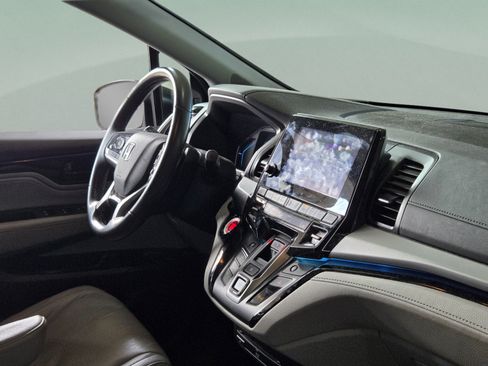 Used 2022 Honda Odyssey Touring image 29
