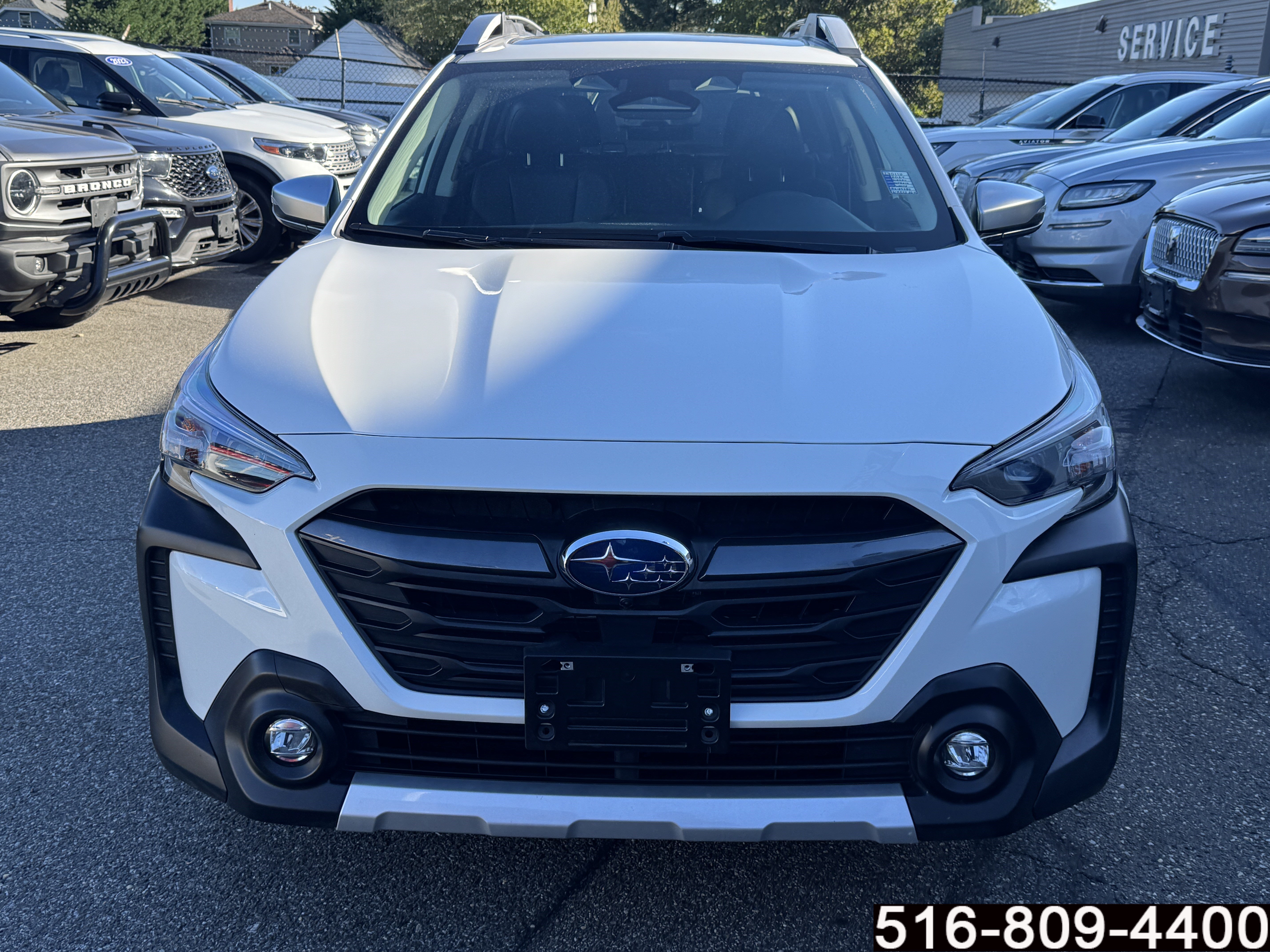 Used 2024 Subaru Outback Touring XT AWD/4WD image 2