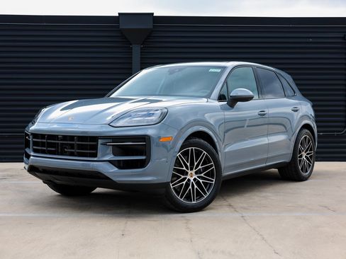 Certified 2026 Porsche Cayenne AWD/4WD image 1