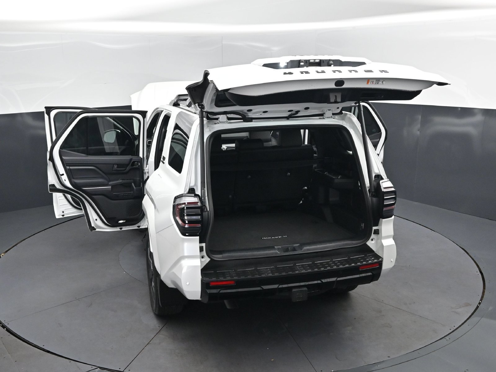 Used 2025 Toyota 4Runner TRD Sport Premium w/ Tow Technology Package AWD/4WD image 48
