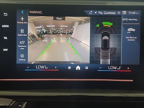 Used 2025 BMW X1 xDrive28i w/ Convenience Package image 16