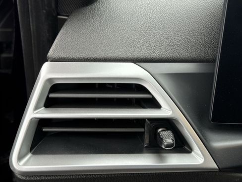 New 2026 BMW 330i xDrive Sedan w/ Premium Package image 22