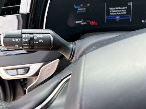 Used 2025 Lexus RX 350 Premium w/ Accessory Package (Z1) FWD image 28