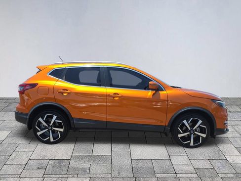 Used 2022 Nissan Rogue Sport SL w/ Premium Package AWD/4WD image 8