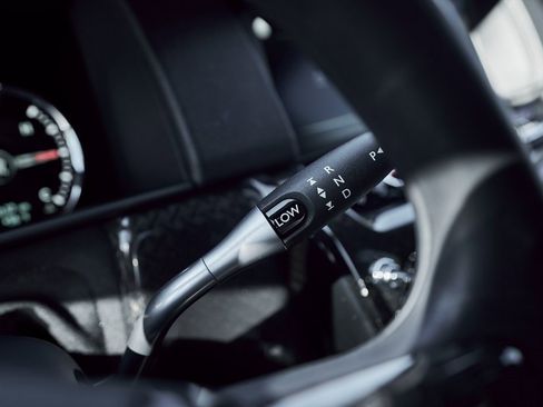 Used 2022 Rolls-Royce Cullinan Black Badge image 64