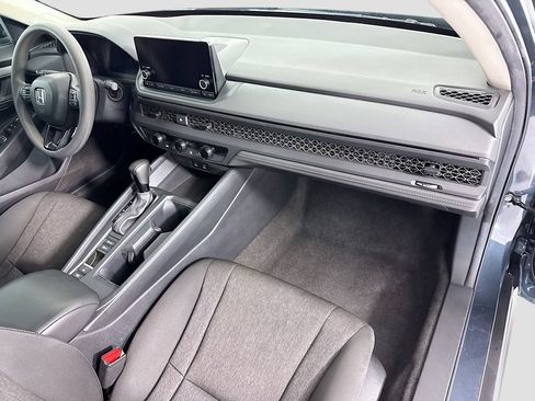Certified 2024 Honda Accord LX image 17