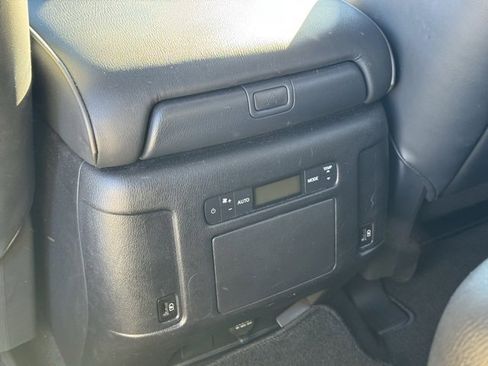 Used 2024 INFINITI QX80 Luxe image 13