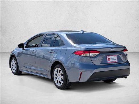 Used 2025 Toyota Corolla LE FWD image 8