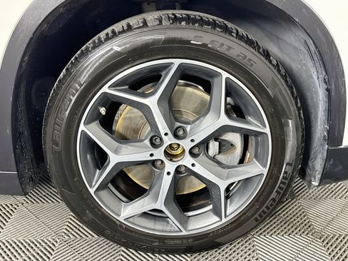 Used 2018 BMW X1 xDrive28i AWD/4WD image 30