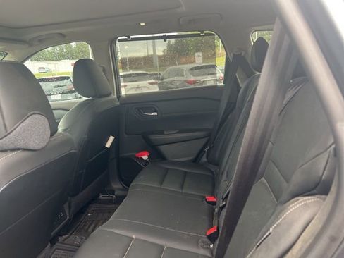 Certified 2023 Nissan Rogue SL w/ SL Premium Package image 19