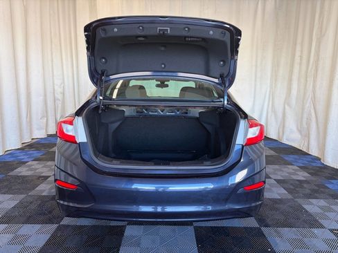 Used 2016 Chevrolet Cruze LS FWD image 10