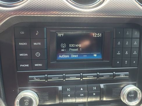 Used 2017 Ford Mustang Coupe RWD image 16