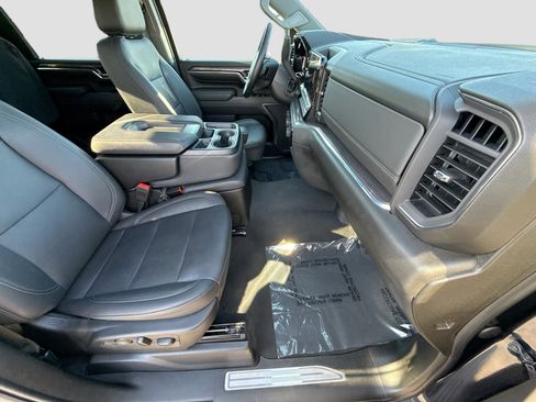 Used 2024 Chevrolet Silverado 2500 LTZ image 14