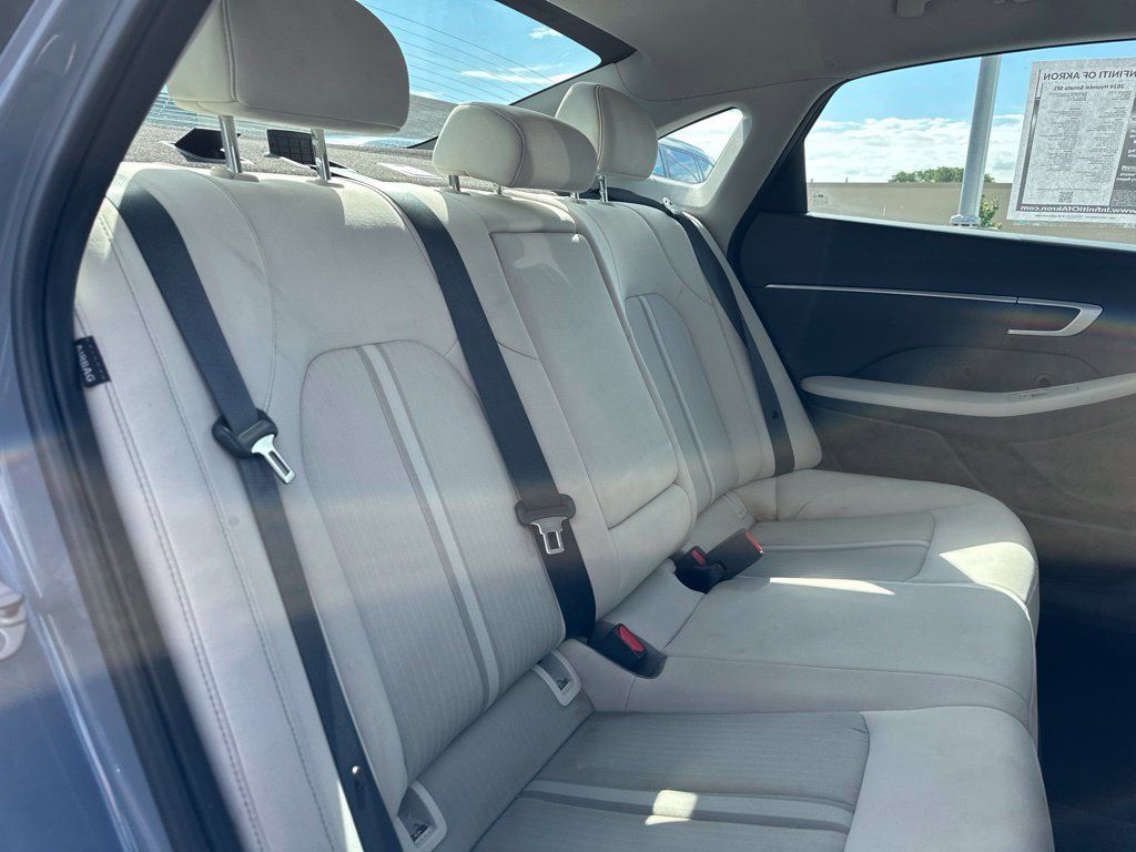 Used 2024 Hyundai Sonata SEL FWD image 29