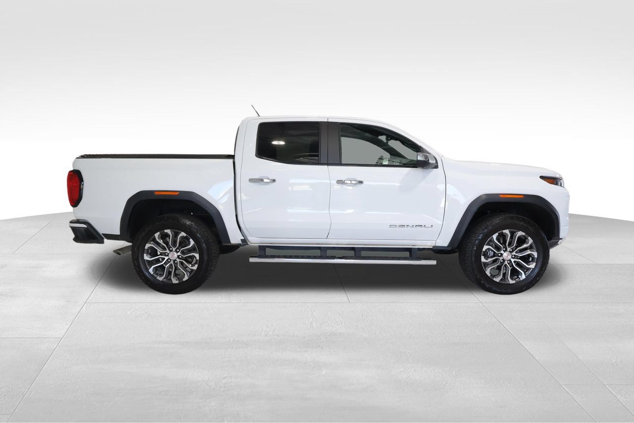 Certified 2026 GMC Canyon Denali AWD/4WD image 5