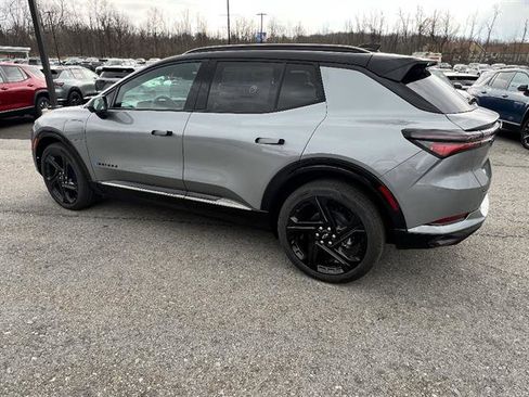 New 2026 Chevrolet Equinox EV RS image 3