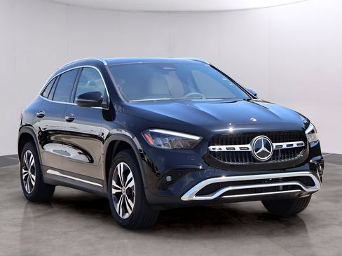 New 2026 Mercedes-Benz GLA 250 4MATIC image 3