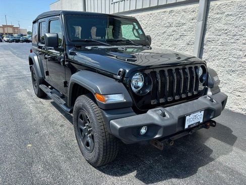 Used 2022 Jeep Wrangler Unlimited Sport AWD/4WD image 2