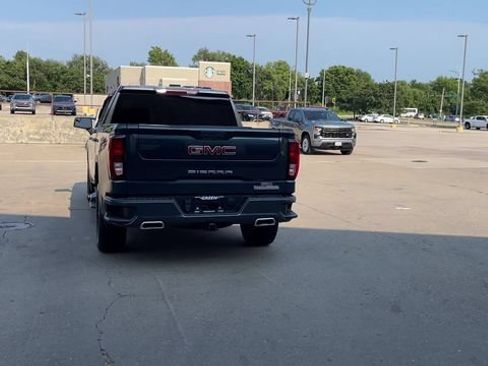 Used 2021 GMC Sierra 1500 Elevation w/ X31 Off-Road Package AWD/4WD image 7