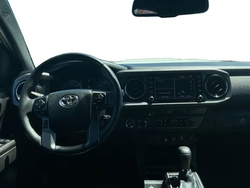 Used 2023 Toyota Tacoma TRD Sport AWD/4WD image 10