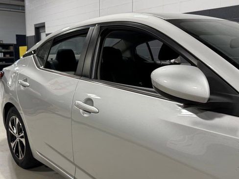 Used 2023 Nissan Sentra SV FWD image 6