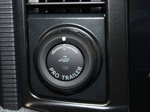 New 2026 Ford F150 Platinum w/ Equipment Group 702A High AWD/4WD image 43