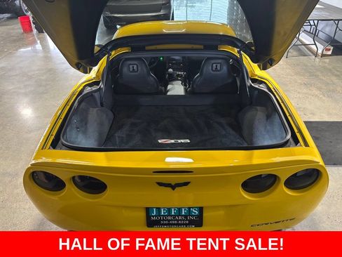 Used 2006 Chevrolet Corvette Z06 w/ Preferred Equipment Group RWD image 7