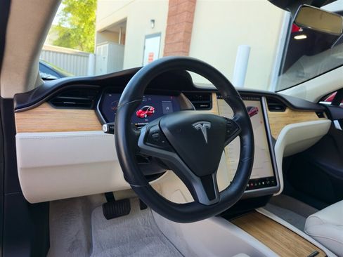 Used 2018 Tesla Model S 75D AWD/4WD image 18