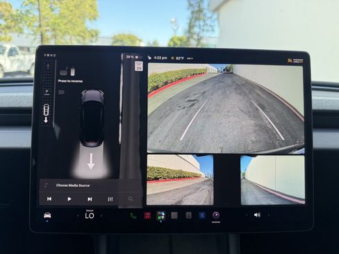 Used 2025 Tesla Model 3 Long Range RWD image 17