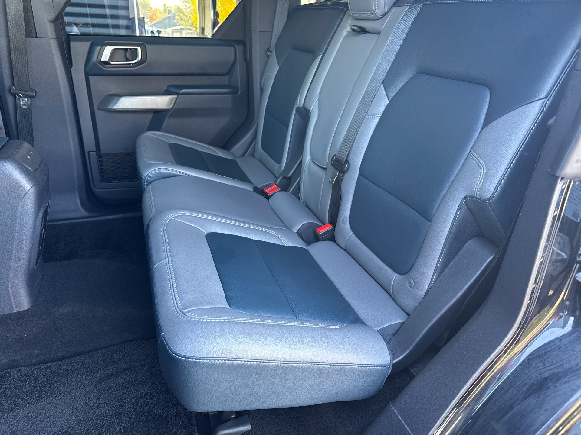 Used 2022 Ford Bronco Outer Banks AWD/4WD image 22