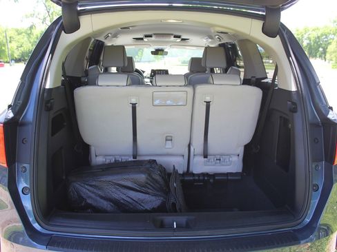 Used 2025 Honda Odyssey Touring image 25