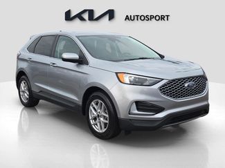 Used 2023 Ford Edge SEL video 3
