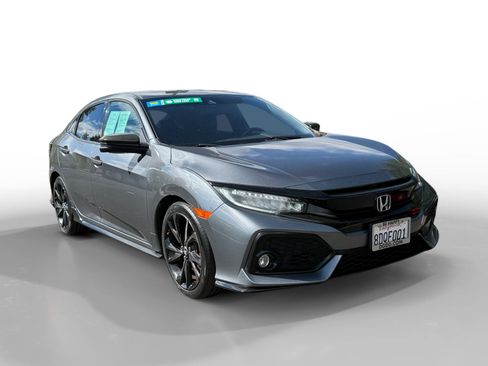 Used 2018 Honda Civic Sport Touring image 7