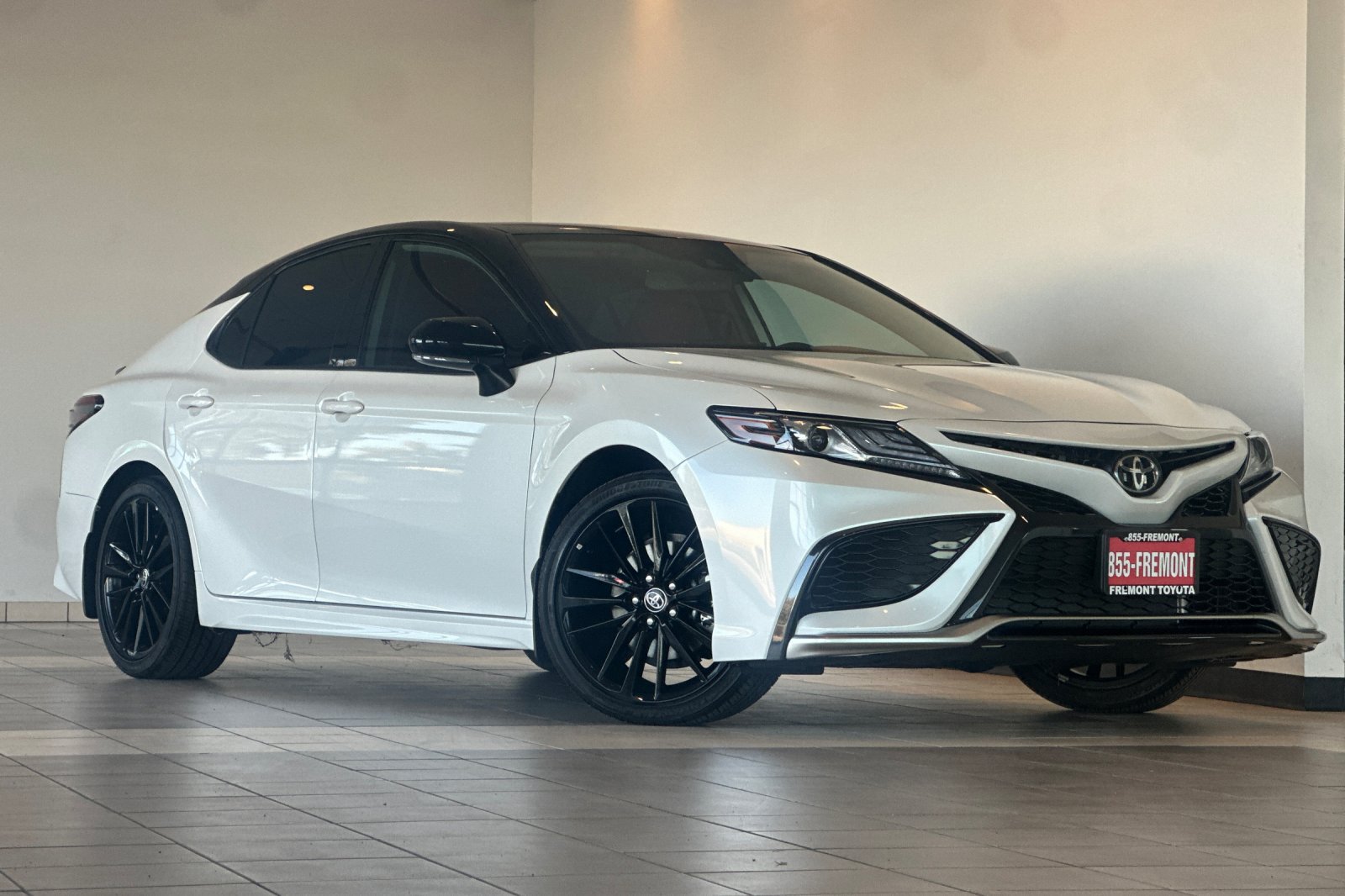 Certified 2023 Toyota Camry XSE FWD image 2